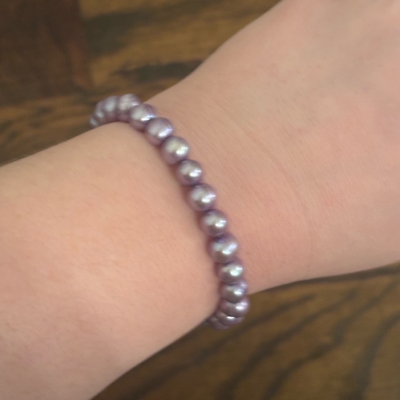 SLANE Lavender Pearl Bracelet - Picture 2 of 2